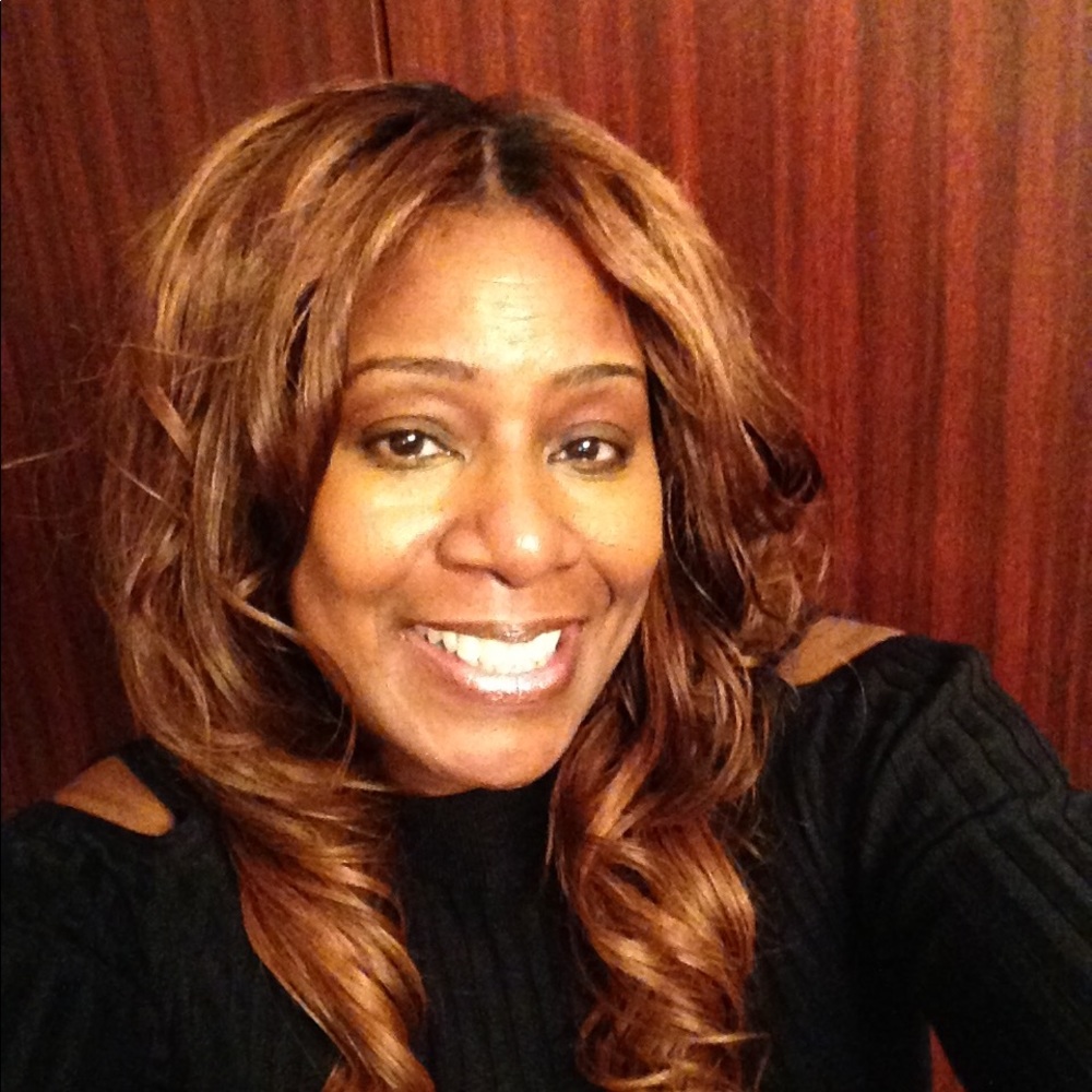 Meet your Posher, Brenda